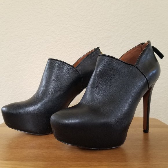 Nine West black chunky platform ankle bootie - Picture 2 of 8